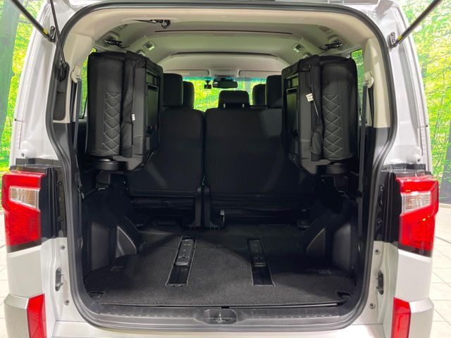 MITSUBISHI DELICA D:5 4WD 2024 Image 31