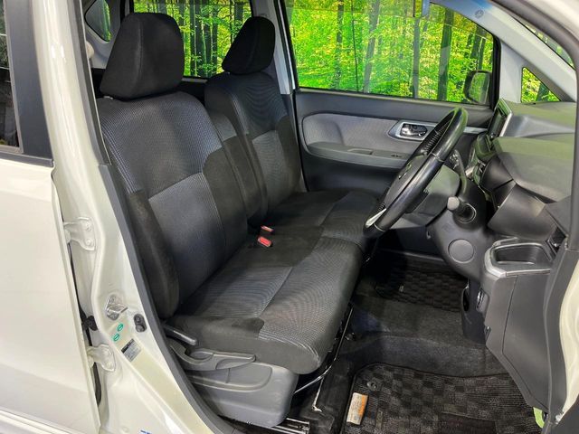 DAIHATSU MOVE CUSTOM 4WD 2015 Image 31