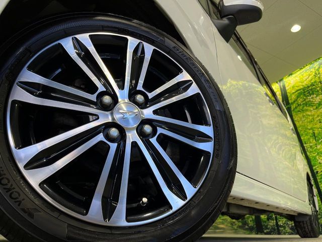 DAIHATSU MOVE CUSTOM 4WD 2015 Image 31