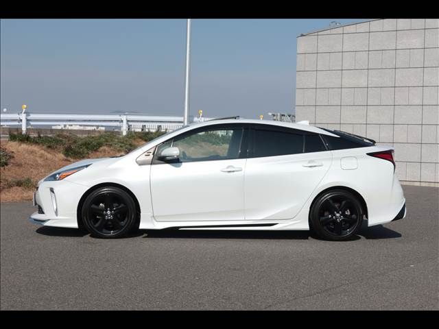 TOYOTA PRIUS 2020 Image 31