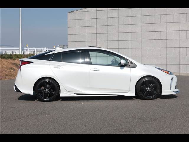 TOYOTA PRIUS 2020 Image 31