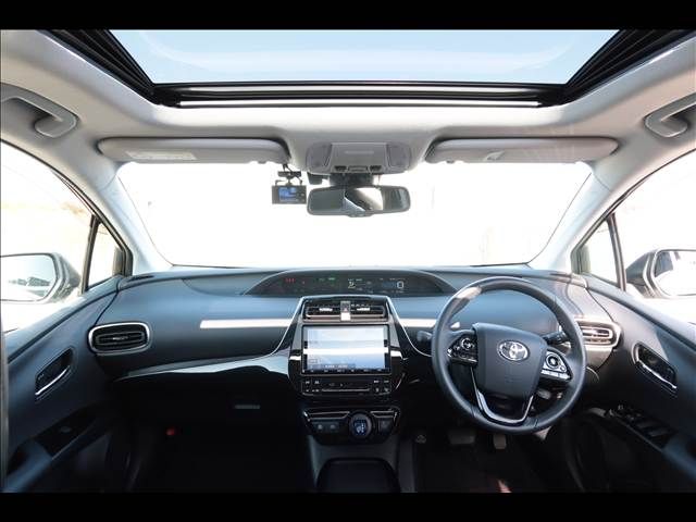 TOYOTA PRIUS 2020 Image 31