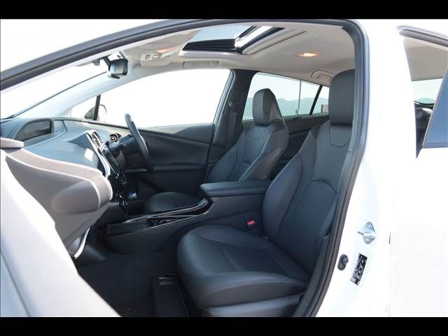 TOYOTA PRIUS 2020 Image 31