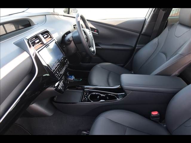 TOYOTA PRIUS 2020 Image 31