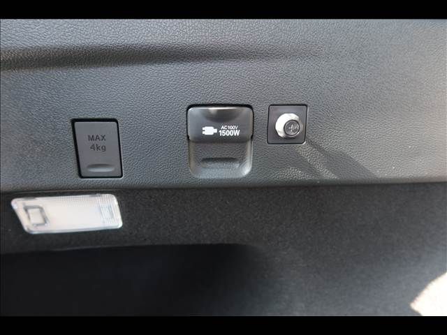 TOYOTA PRIUS 2020 Image 31