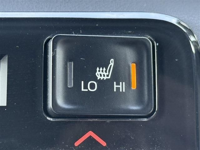 TOYOTA NOAH 4WD 2023 Image 31