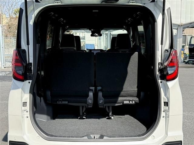 TOYOTA NOAH 4WD 2023 Image 31