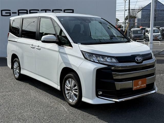 TOYOTA NOAH 4WD 2023 Image 31