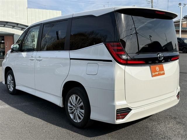 TOYOTA NOAH 4WD 2023 Image 31
