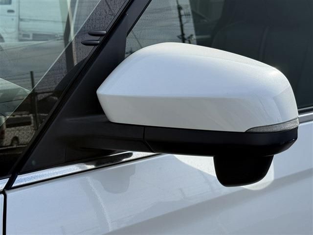 TOYOTA NOAH 4WD 2023 Image 31