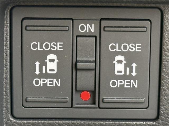 HONDA STEPWAGON E:HEV SPAD 2022 Image 31