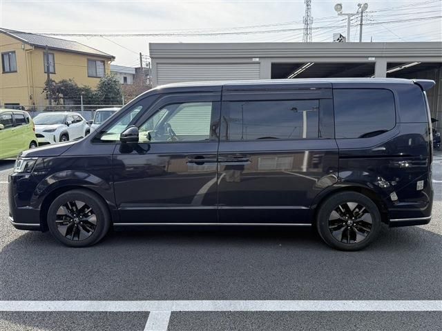 HONDA STEPWAGON E:HEV SPAD 2022 Image 31