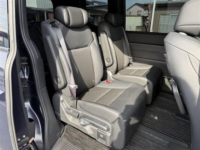 HONDA STEPWAGON E:HEV SPAD 2022 Image 31