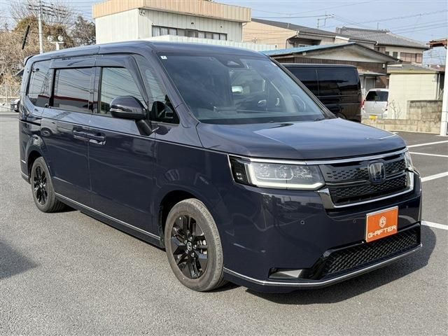 HONDA STEPWAGON E:HEV SPAD 2022 Image 31