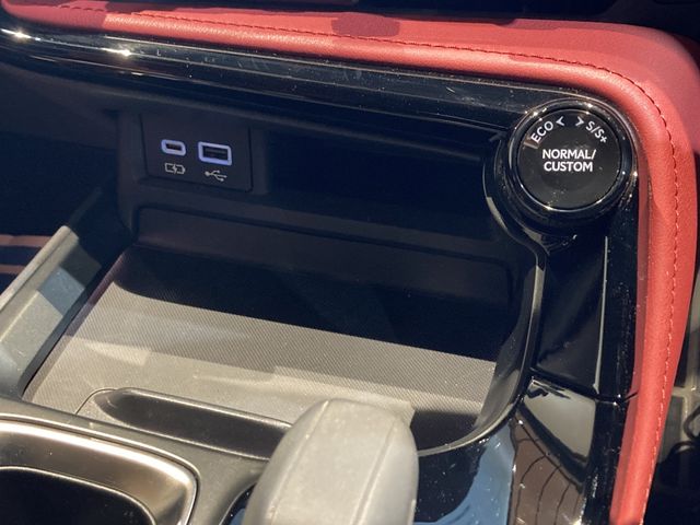 TOYOTA LEXUS NX350H 2021 Image 31