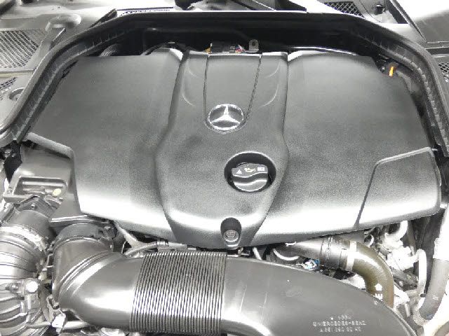 MERCEDES BENZ C CLAS 2016 Image 31