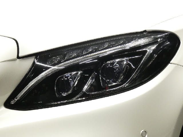 MERCEDES BENZ C CLAS 2016 Image 31