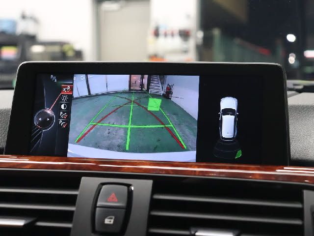 ALPINA B3 TOURING 2015 Image 31