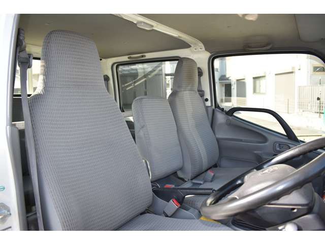 TOYOTA DYNA 2017 Image 31