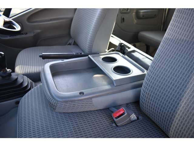 TOYOTA DYNA 2017 Image 31