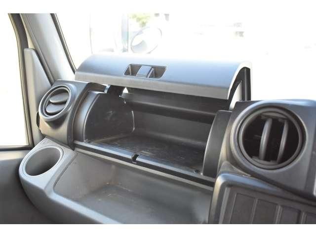 TOYOTA DYNA 2017 Image 31