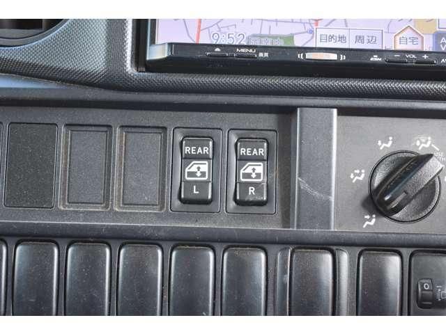 TOYOTA DYNA 2017 Image 31