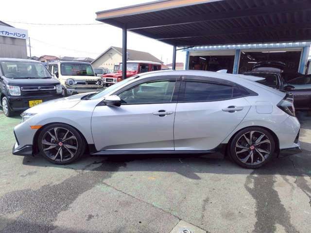 HONDA CIVIC HATCHBACK 2019 Image 31