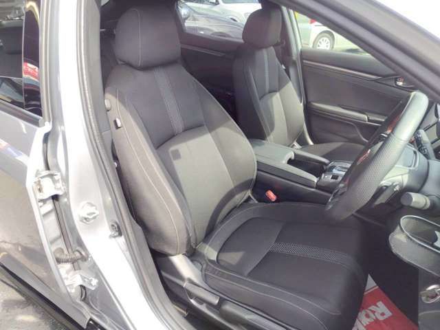 HONDA CIVIC HATCHBACK 2019 Image 31