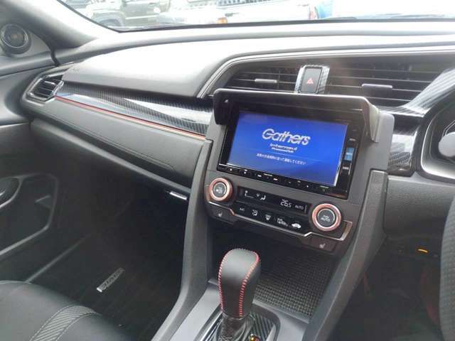 HONDA CIVIC HATCHBACK 2019 Image 31