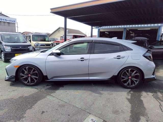 HONDA CIVIC HATCHBACK 2019 Image 31