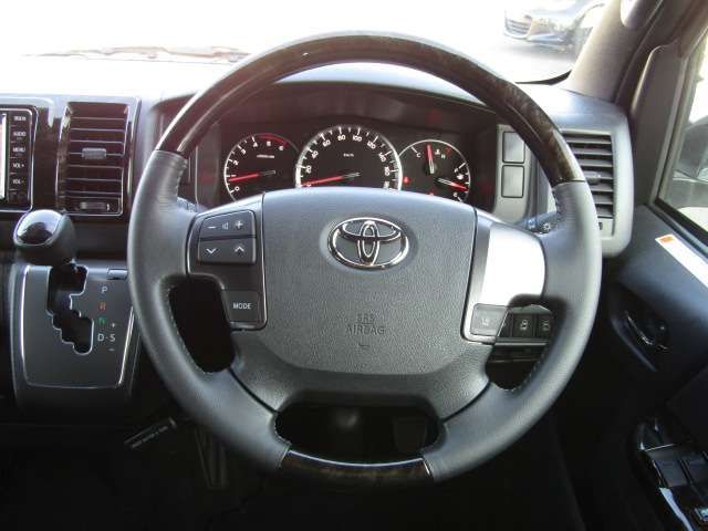 TOYOTA REGIUSACE VAN 2WD 2019 Image 31