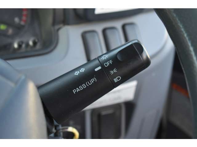 MITSUBISHI CANTER 2014 Image 31