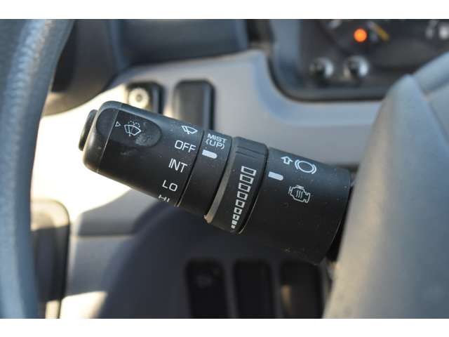 MITSUBISHI CANTER 2014 Image 31