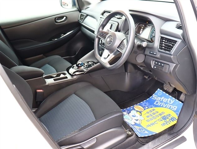 NISSAN LEAF 2021 Image 31