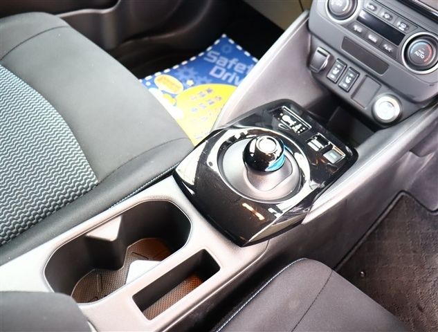 NISSAN LEAF 2021 Image 31