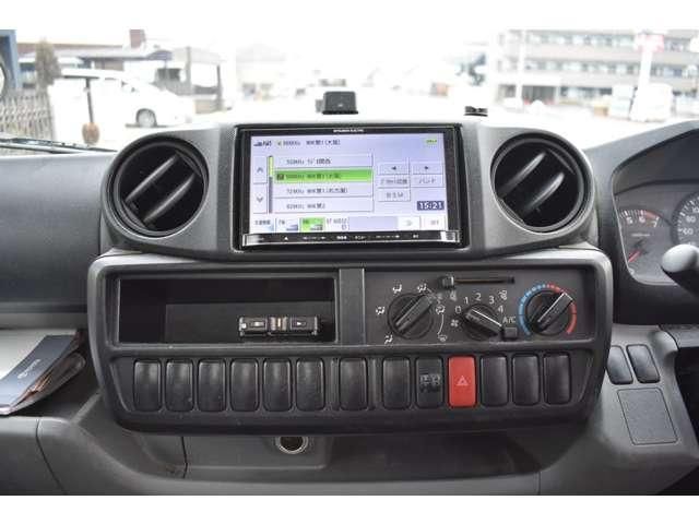 TOYOTA DYNA 2017 Image 31