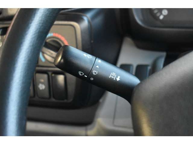 HINO DUTRO 2015 Image 31