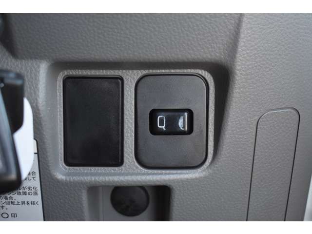 MITSUBISHI CANTER 2016 Image 31