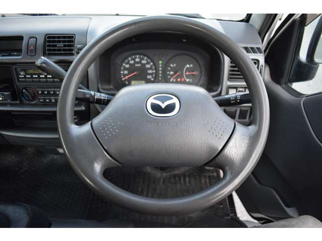 MAZDA BONGO TRUCK 2WD 2017 Image 31