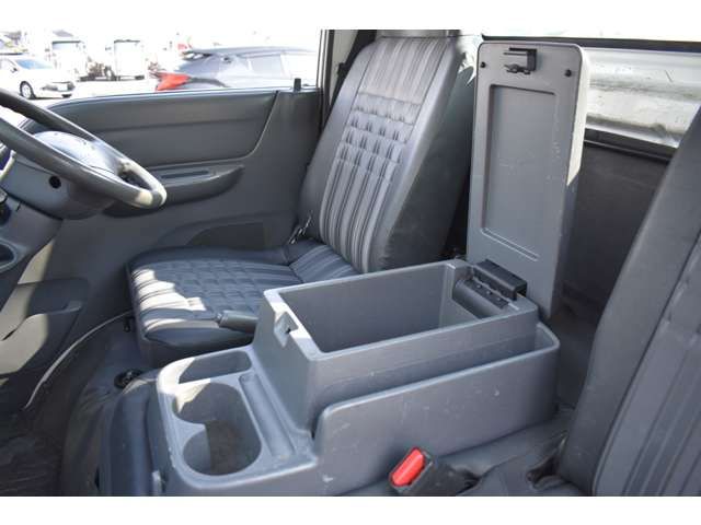 MAZDA BONGO TRUCK 2WD 2017 Image 31