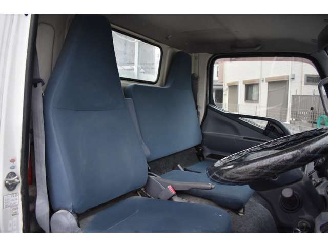 MITSUBISHI CANTER 2015 Image 31