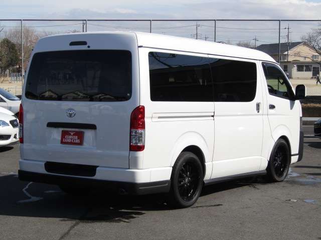 TOYOTA HIACE VAN 2WD 2020 Image 31