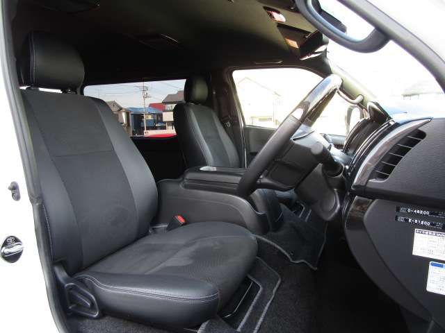 TOYOTA HIACE VAN 2WD 2020 Image 31