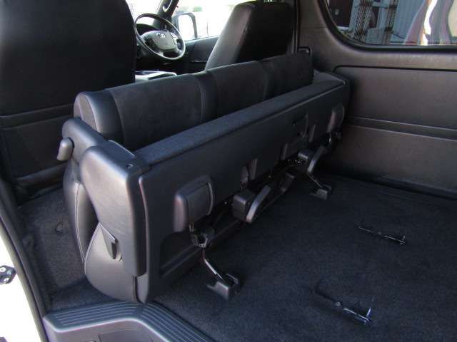 TOYOTA HIACE VAN 2WD 2020 Image 31