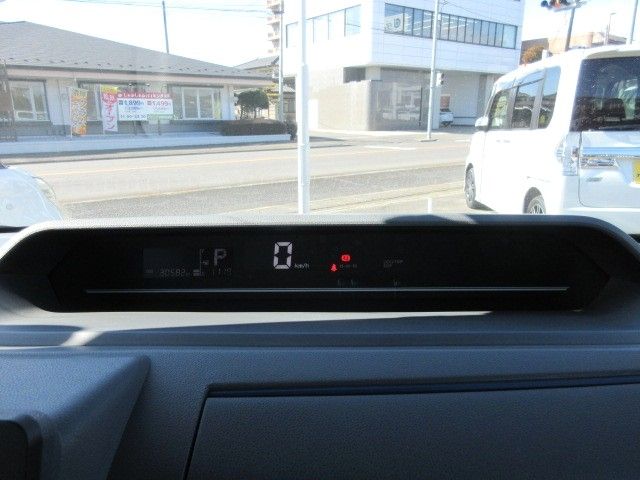 DAIHATSU TANTO 2020 Image 31