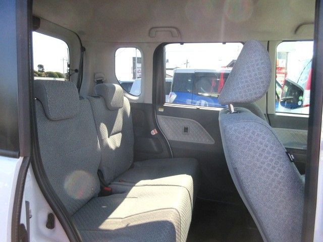 DAIHATSU TANTO 2020 Image 31