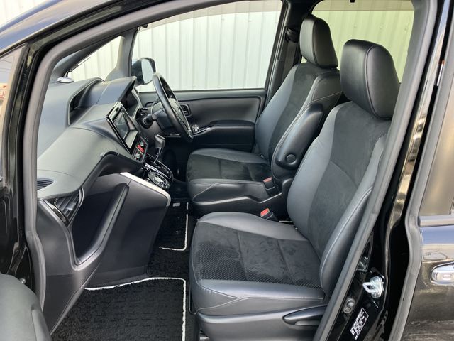 TOYOTA VOXY 4WD 2021 Image 31