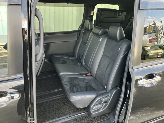 TOYOTA VOXY 4WD 2021 Image 31