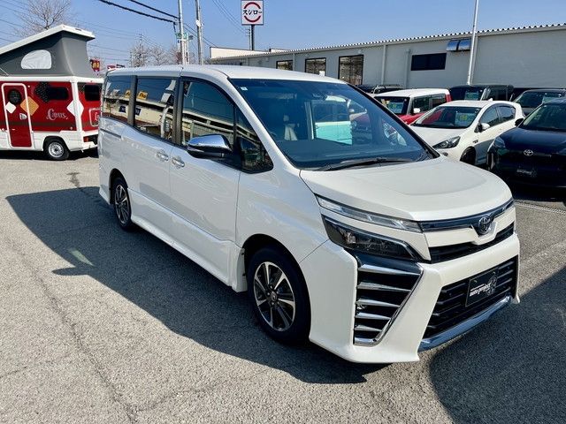 TOYOTA VOXY 2020 Image 31
