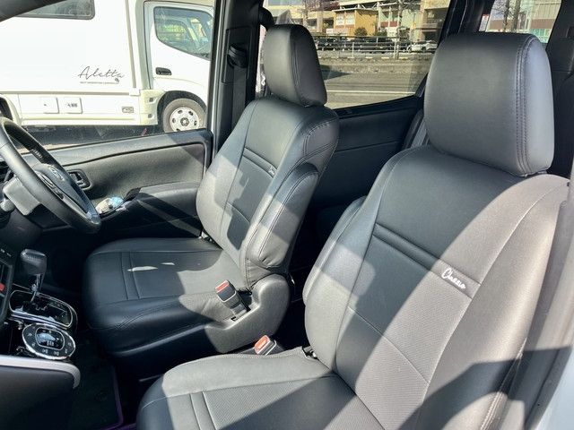 TOYOTA VOXY 2020 Image 31